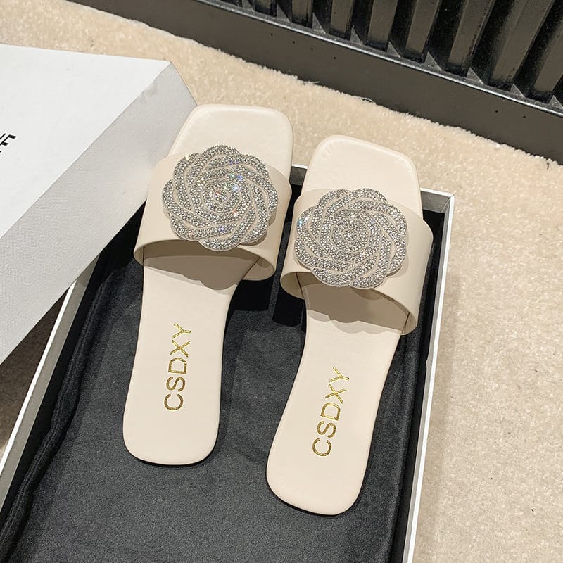 China Premium Stone Work sandal